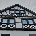 Moselina Gaestezimmer Санкт-Альдегунд