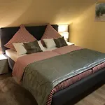 Moselina Gaestezimmer Отель типа 