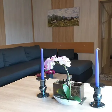 Moselina Gaestezimmer 4* ザンクト・アルデグント