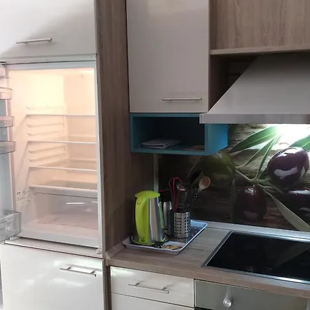 ベッド・アンド・ブレックファスト Moselina Gaestezimmer ザンクト・アルデグント