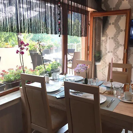 Oda ve Kahvaltı Moselina Gaestezimmer