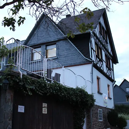 Moselina Gästezimmer 4* Sankt Aldegund