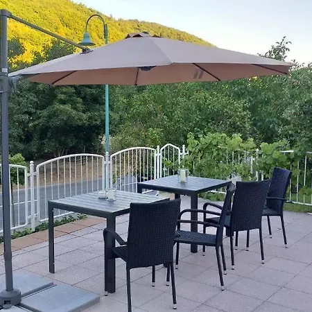 Moselina Gaestezimmer 4*