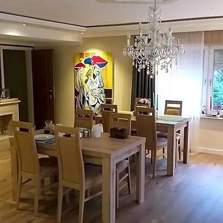 Moselina Gästezimmer Frühstückspension 4*
