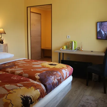 Moselina Gaestezimmer 3* 圣阿尔德贡德