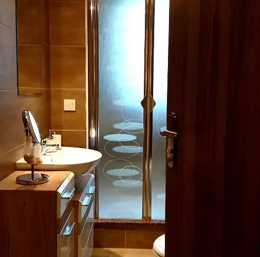 Moselina Gaestezimmer 4* Sankt Aldegund