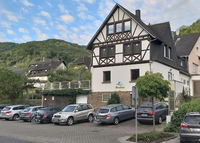 Oda ve Kahvaltı Moselina Gaestezimmer