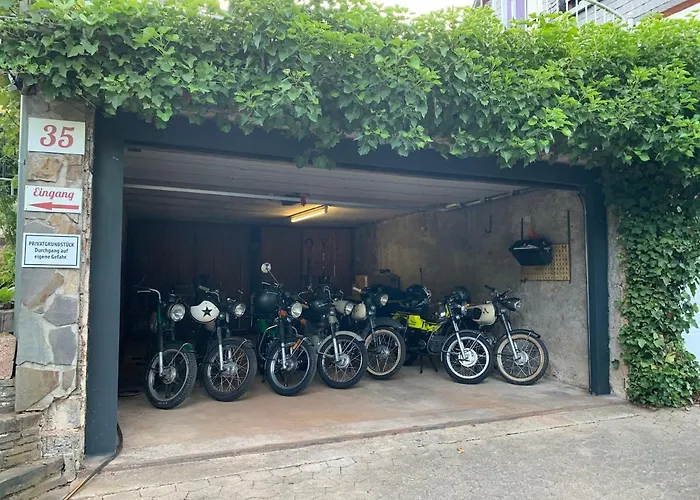 Moselina Gaestezimmer Oda ve Kahvaltı 4*