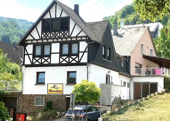 Oda ve Kahvaltı Moselina Gaestezimmer