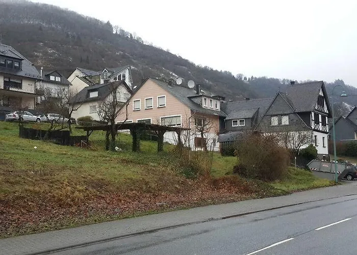 Moselina Gaestezimmer 4* Sankt Aldegund