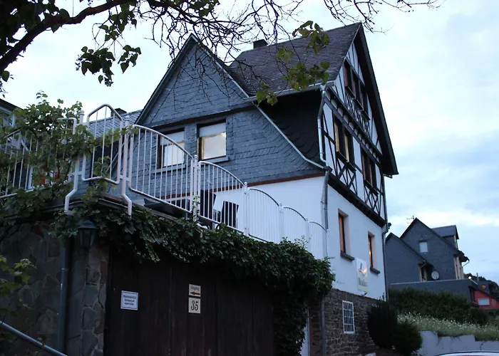 Moselina Gaestezimmer 4* Sankt Aldegund