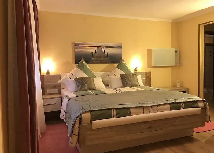 Moselina Gaestezimmer 4* Sankt Aldegund